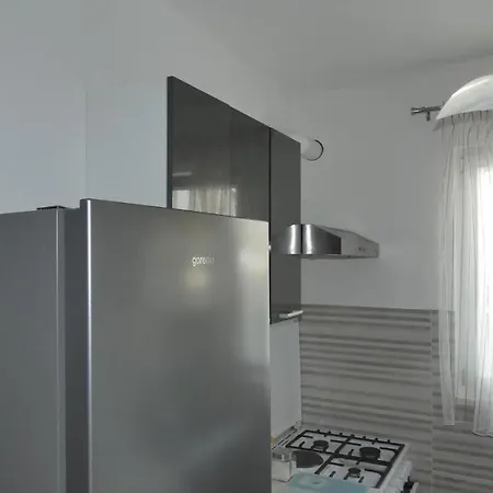 Apartamento Two-room Lidija With Terrace And Parking Donji Okrug