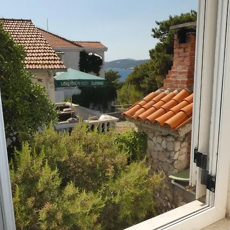 Two-room Lidija With Terrace And Parking Apartment